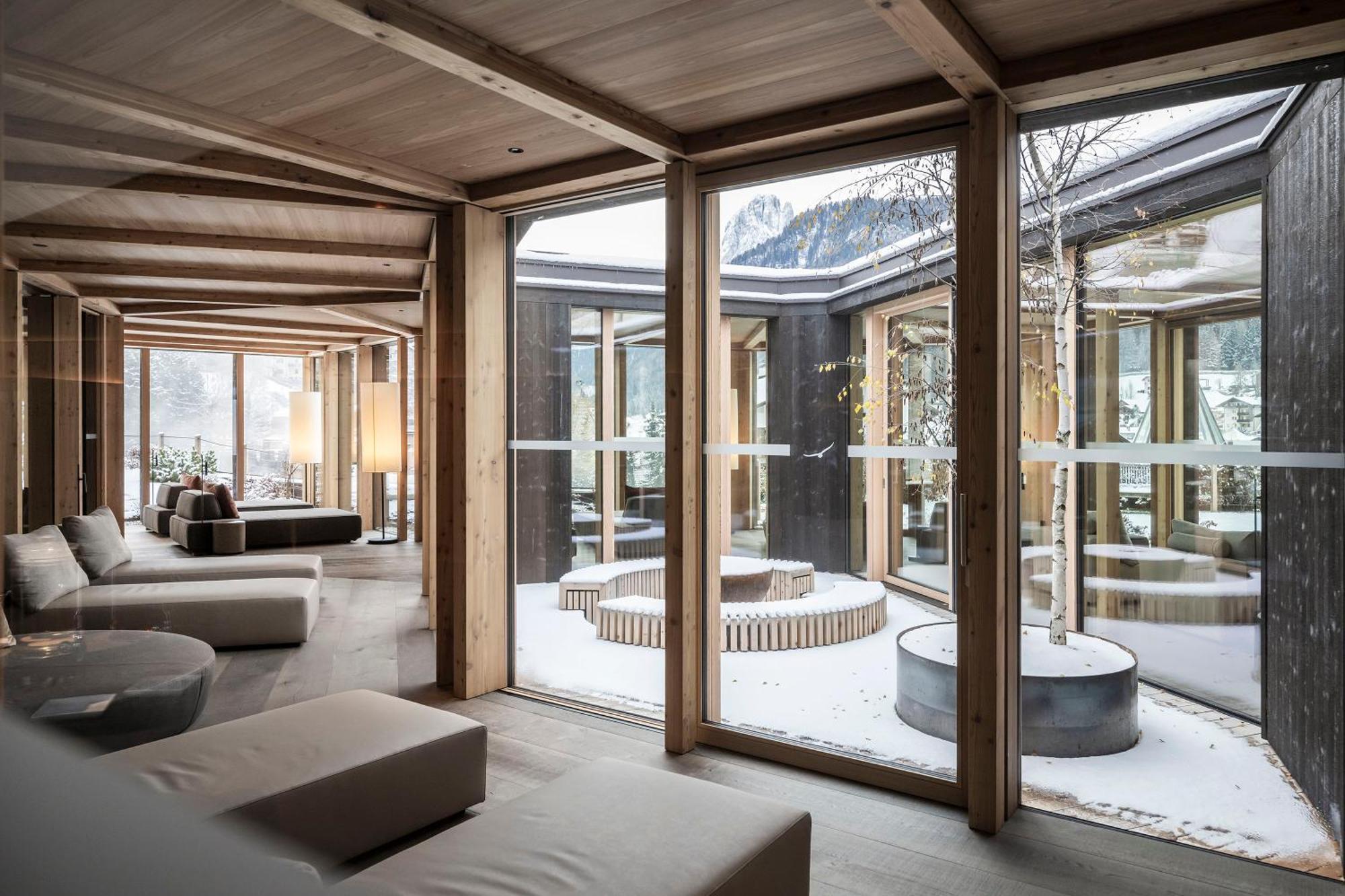 Adler Dolomiti 5* Urtijëi