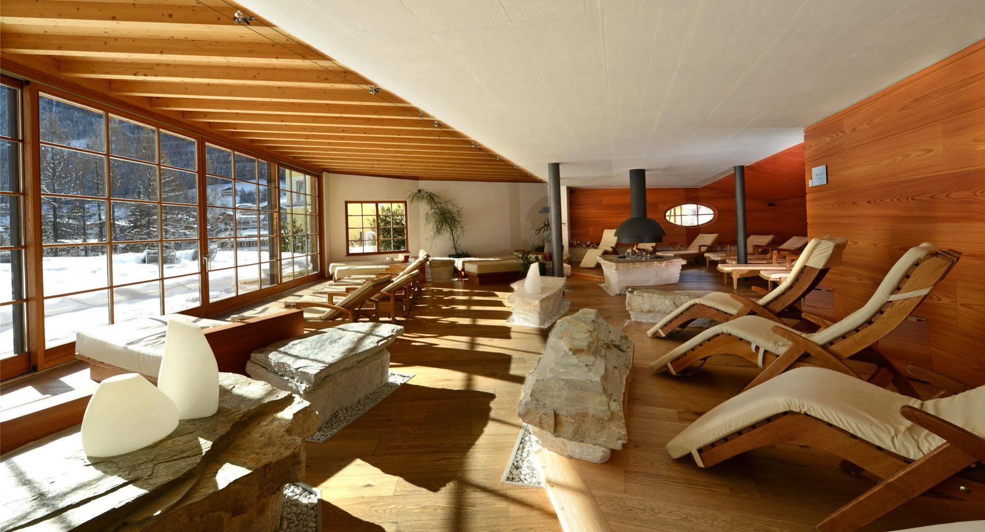 Adler Dolomiti Resort 5*